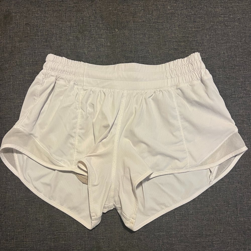 Lululemon Hotty Hot White Shorts Size 4 with Mesh Sides